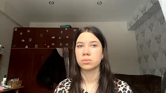 DebbiGoodknight online show from 11-28-25, 07:41