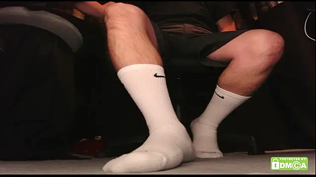 justshutupandwatch online show from 04-12-26, 09:40