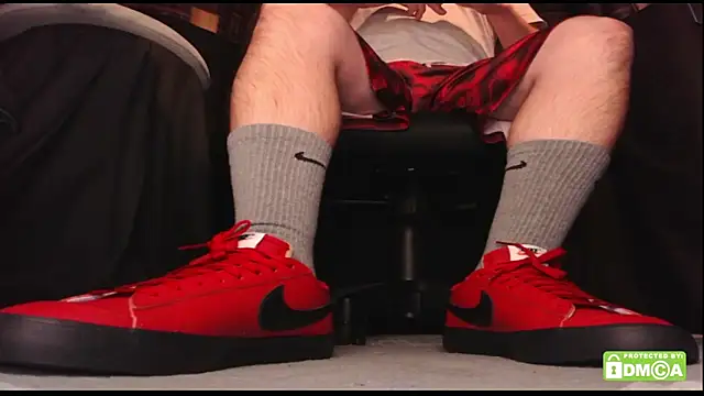 justshutupandwatch online show from 04-05-26, 03:57