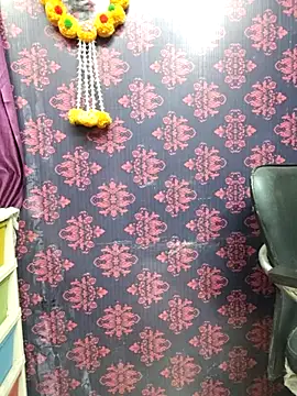 Cute Lucky online show from 12-21-25, 11:23