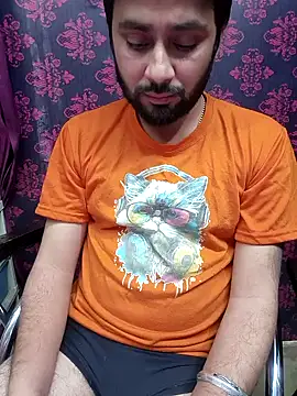 Cute Lucky online show from 01-08-26, 06:03