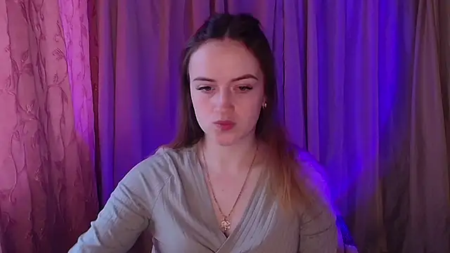 Snapshot of Illa_May chatting on 02-03-26, 06:40 Illa May online show from 02-03-26, 06:40