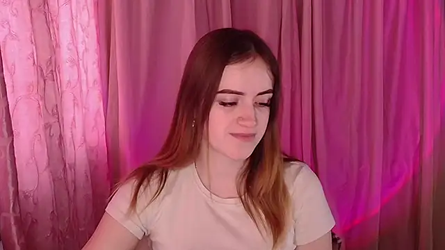 Snapshot of Illa_May chatting on 01-19-26, 09:02 Illa May online show from 01-19-26, 09:02