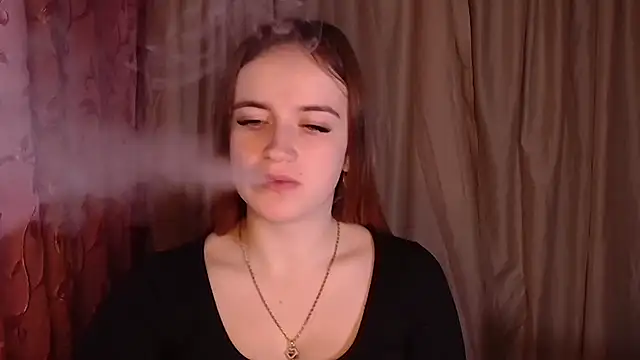 Illa May online show from 12-05-25, 06:45