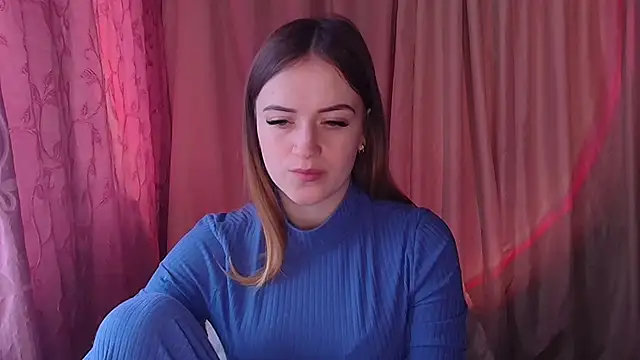 Snapshot of Illa_May chatting on 02-06-26, 06:31 Illa May online show from 02-06-26, 06:31