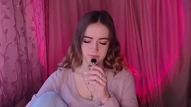 Illa May online show from 01-15-26, 06:39