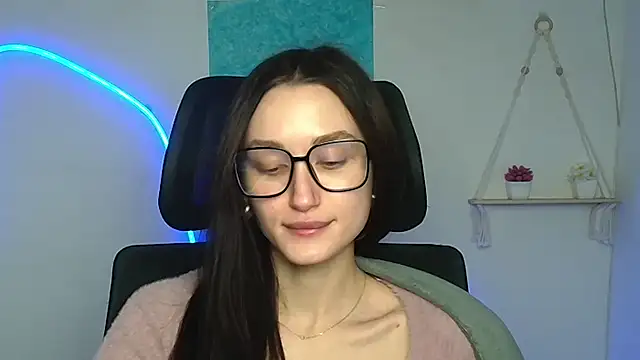 Stella XO online show from 02-13-26, 07:08