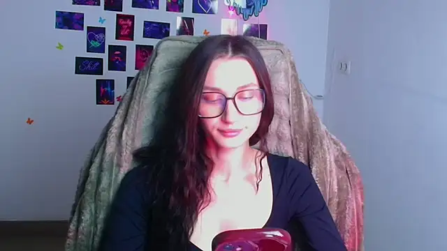 Stella XO online show from 02-14-26, 06:24