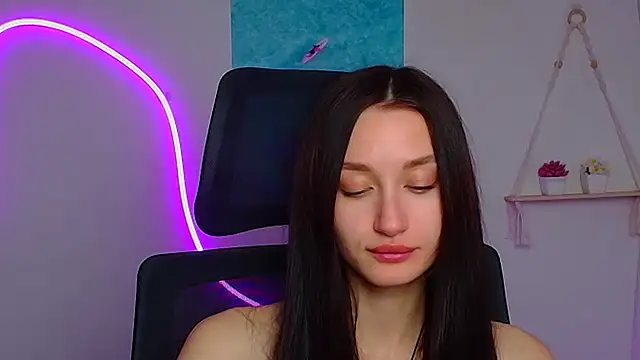 Stella XO online show from 04-17-26, 07:06