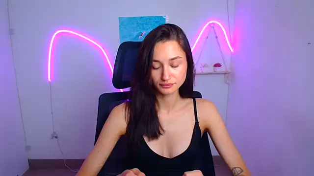 Stella XO online show from 07-03-26, 05:58