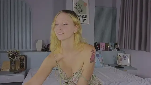 cassie miu online show from 12-01-25, 03:29