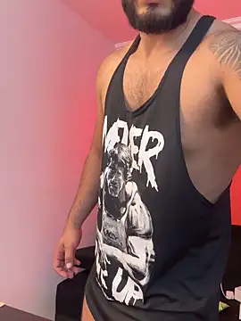 Snapshot of Mike_savage3 chatting on 02-12-26, 12:16 Mike savage3 online show from 02-12-26, 12:16