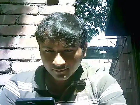 handsome12345  online show from 01-08-26, 05:46