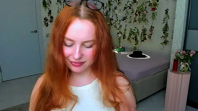 Snapshot of AirySilhouette chatting on 05-15-26, 05:11 AirySilhouette online show from 05-15-26, 05:11