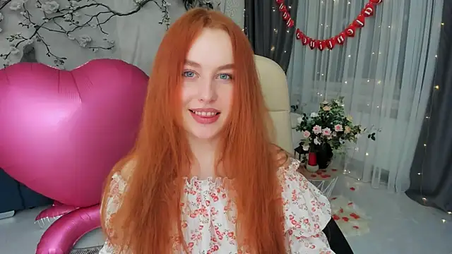 Snapshot of AirySilhouette chatting on 02-13-26, 04:07 AirySilhouette online show from 02-13-26, 04:07