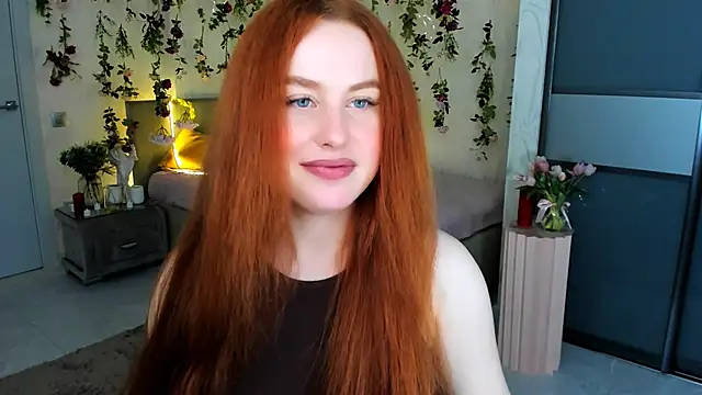Snapshot of AirySilhouette chatting on 06-07-26, 04:23 AirySilhouette online show from 06-07-26, 04:23