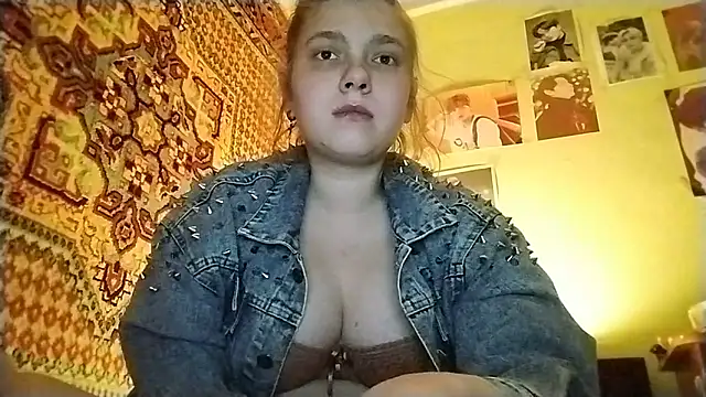 KikiBang online show from 04-09-26, 07:31