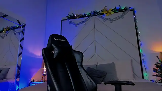 Ostin Saints online show from 12-14-25, 04:01