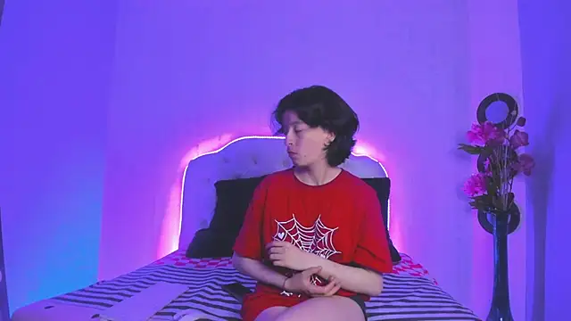 CoralAndOcean  online show from 01-07-26, 05:40