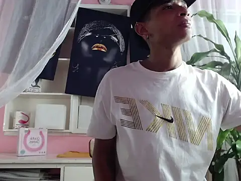 crissex3 online show from 03-07-26, 12:10