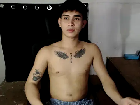 DecentGUy04 online show from 11-19-25, 07:58