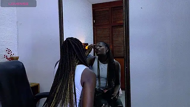 Amy Brunette online show from 11-25-25, 05:35