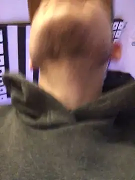 Spielzeugtwink online show from 12-05-25, 02:37