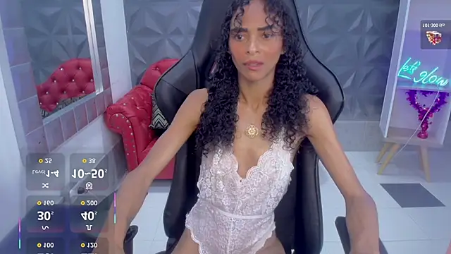 becky lynch 102 online show from 01-11-26, 11:39