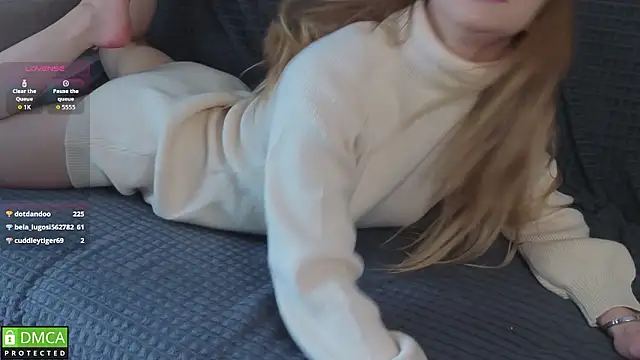 EmilieLong online show from 03-27-26, 08:26