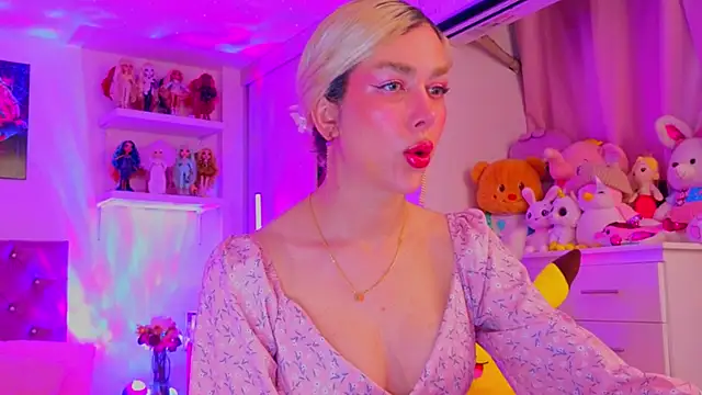MadamBarbiee online show from 03-04-26, 10:39