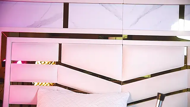 luciana agudelo online show from 02-17-26, 07:11