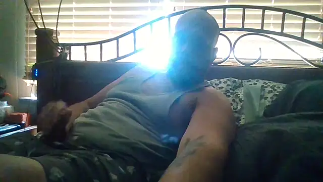 BigriskDaddy92 online show from 12-05-25, 08:28