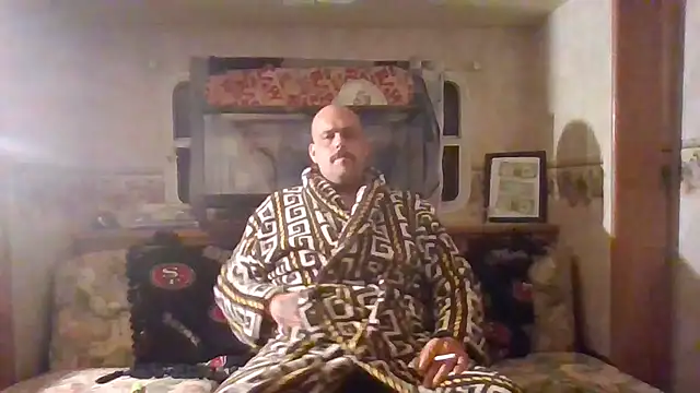 BigriskDaddy92 online show from 01-10-26, 07:04