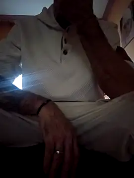 CDY74 online show from 12-17-25, 01:49