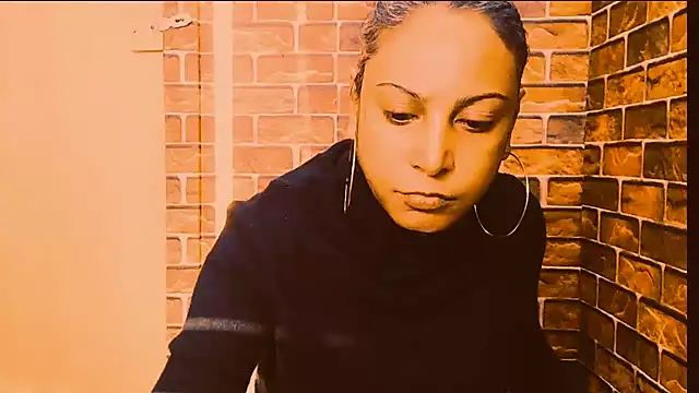 Snapshot of indian_spice_girl chatting on 06-04-26, 06:51 indian spice girl online show from 06-04-26, 06:51