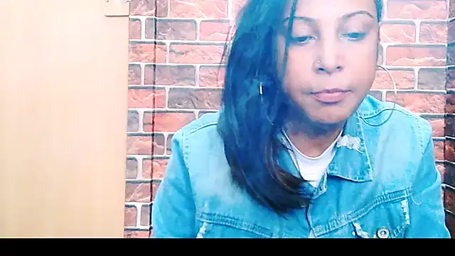 Snapshot of indian_spice_girl chatting on 06-26-26, 06:52 indian spice girl online show from 06-26-26, 06:52