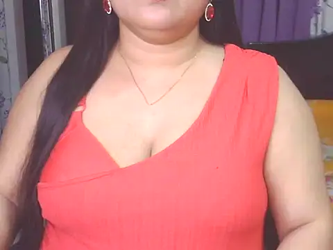 Snapshot of Natasha_pihu chatting on 05-17-26, 04:40 Natasha pihu online show from 05-17-26, 04:40