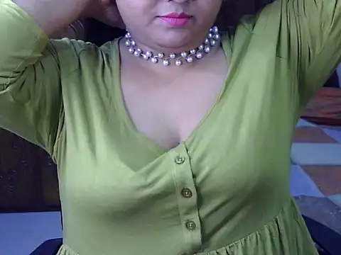 Natasha pihu online show from 01-06-26, 04:44