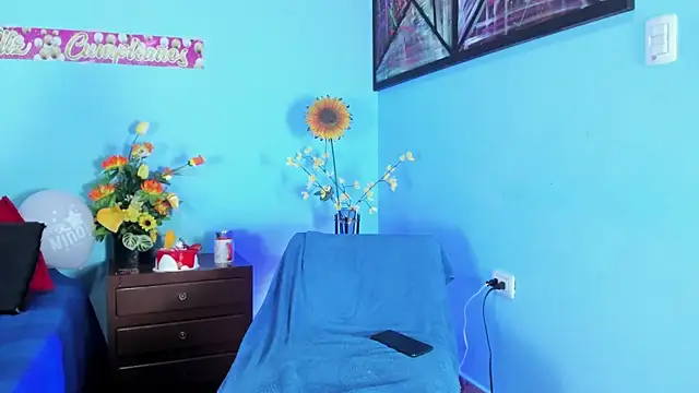 royer 77 online show from 11-19-25, 08:31