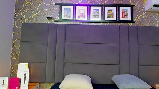 Snapshot of monserrat_cutte chatting on 12-14-25, 04:08 monserrat cutte online show from 12-14-25, 04:08