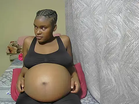 PregiiCaramellxx online show from 11-19-25, 08:09