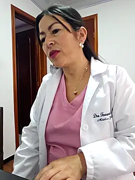 JustSamantha  online show from 12-18-25, 12:09