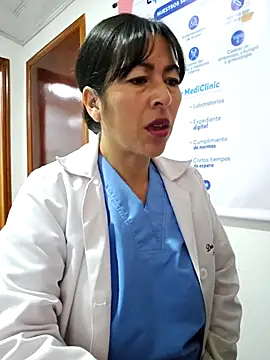 JustSamantha  online show from 04-14-26, 11:15