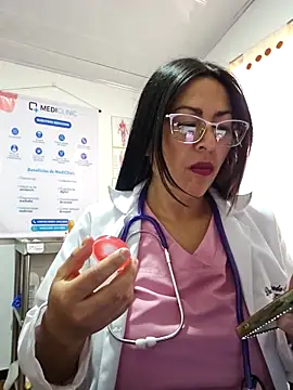 Snapshot of JustSamantha_ chatting on 02-02-26, 12:59 JustSamantha online show from 02-02-26, 12:59