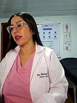 Snapshot of JustSamantha_ chatting on 02-11-26, 12:05 JustSamantha online show from 02-11-26, 12:05