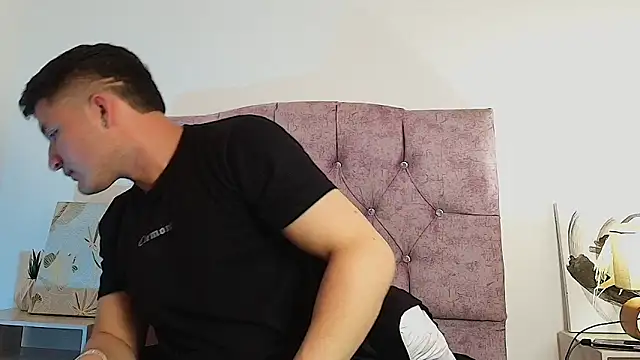 Ethan-Connor online show from 11-27-25, 07:36