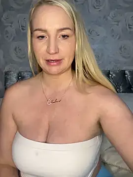 BootyQueenApril online show from 03-29-26, 01:57