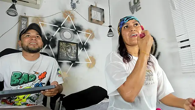 StephaniaAndRandy online show from 11-27-25, 05:46