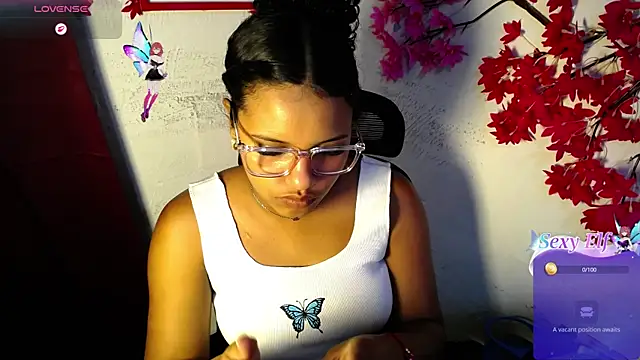 Snapshot of chleo_rosse chatting on 07-17-26, 03:15 chleo rosse online show from 07-17-26, 03:15