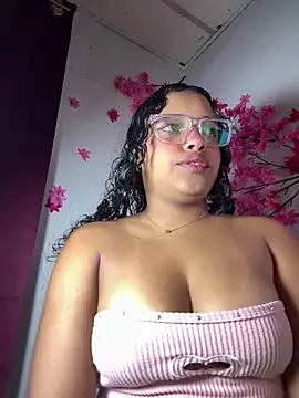 chleo rosse online show from 04-13-26, 07:18